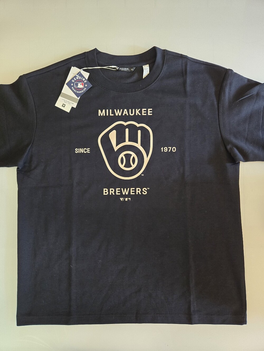 Milwaukee Brewers MLB Levelwear Retro Logo Black T-Shirt Mens Large NWT